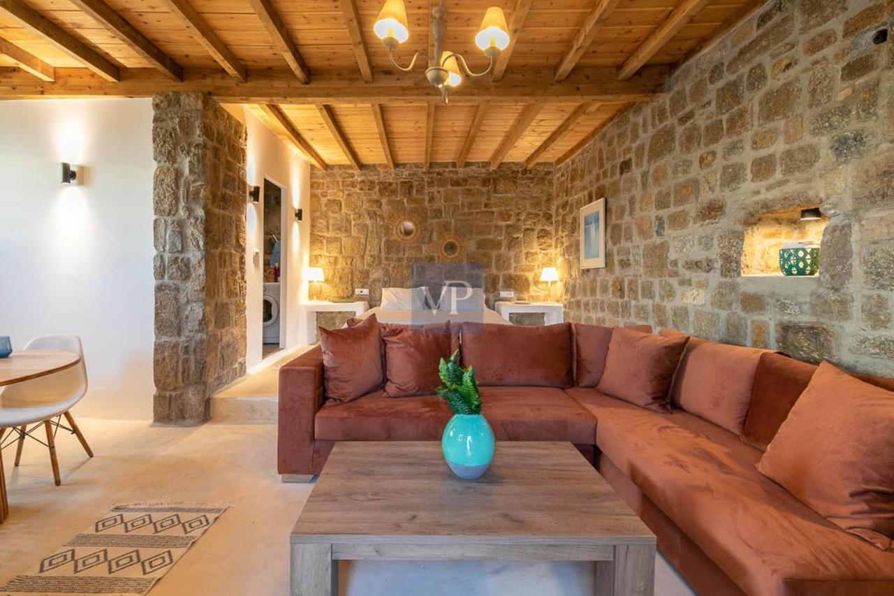 Villa Nirvana- Calm Relaxing And No Wind! Houlakia (Mykonos)